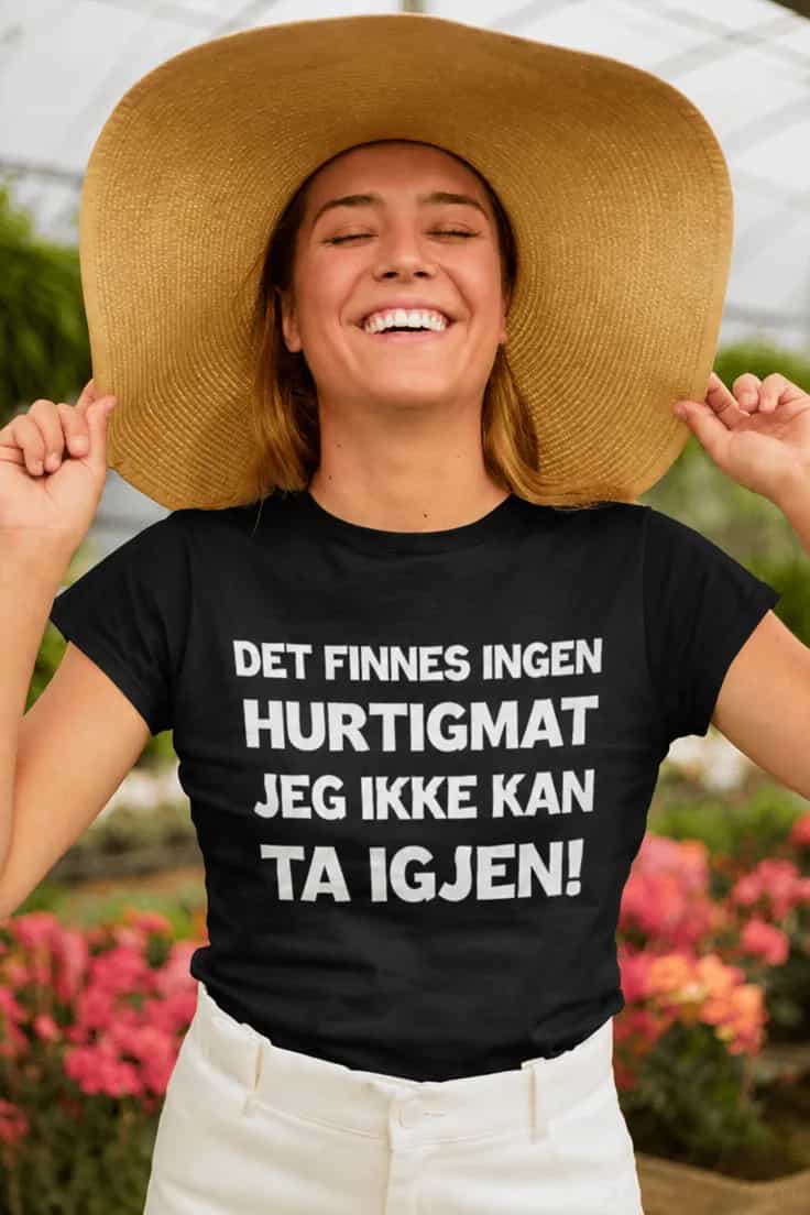 Morsom t-skjorte hurtigmat – DET FINNES INGEN