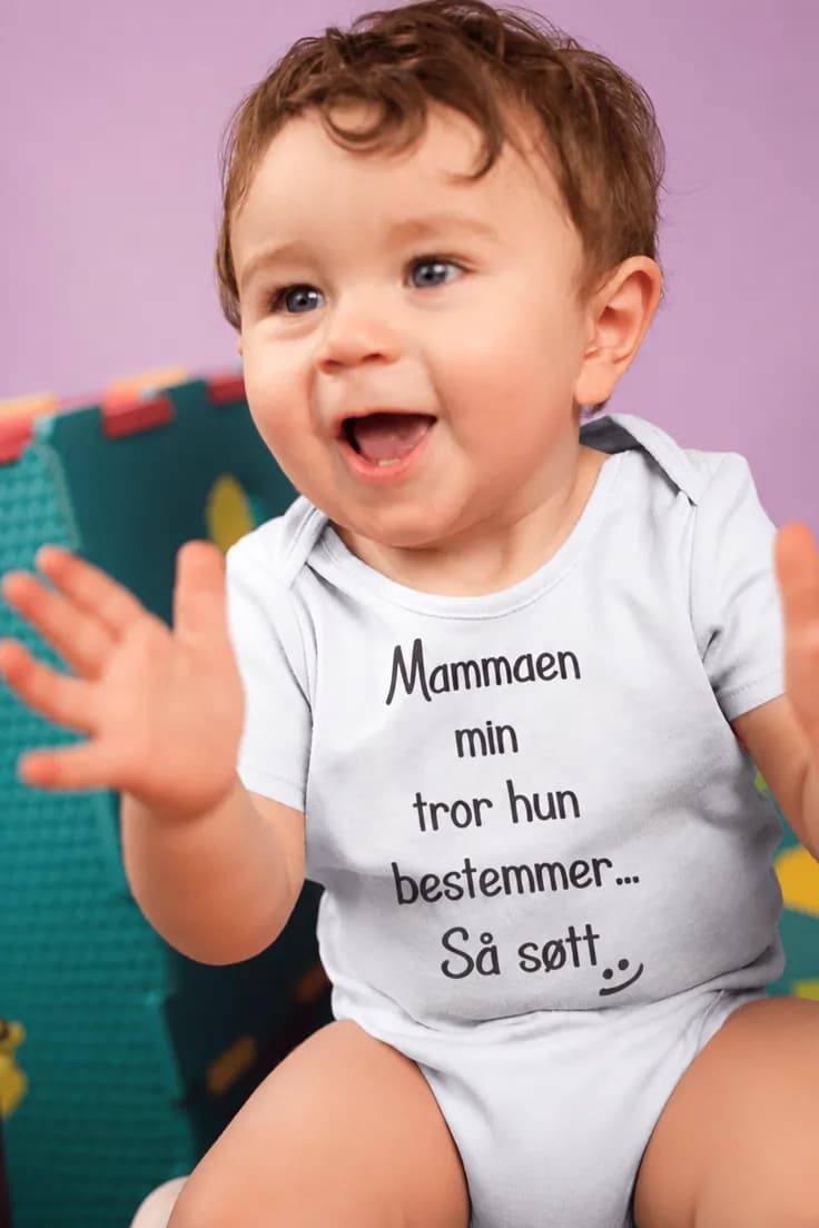 Baby-body Så søtt – Mammaen min tror hun bestemmer...