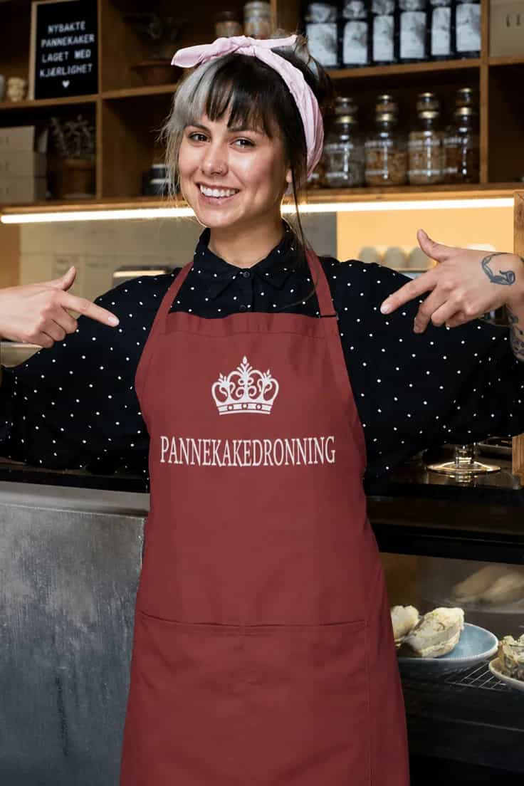 Forkle Pannekakedronning – PANNEKAKEDRONNING