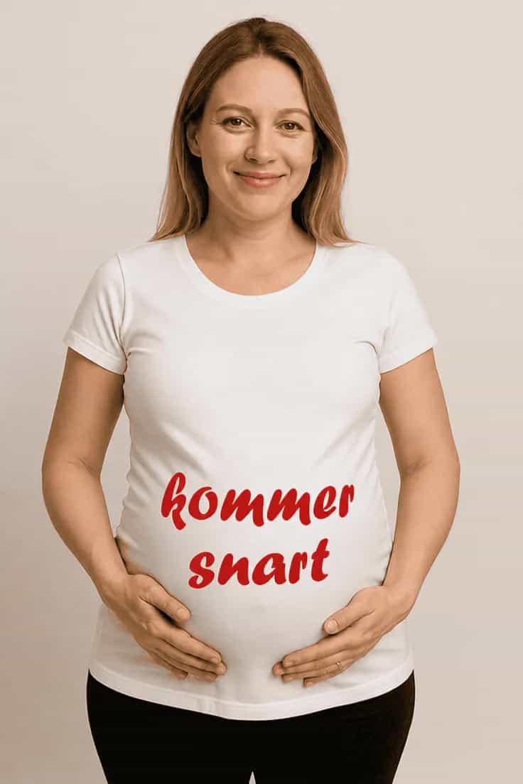 Gravid t-skjorte Kommer snart