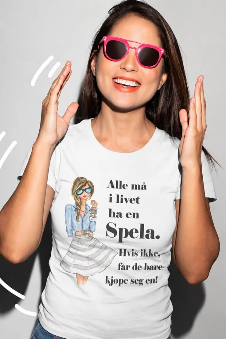 Morsom t-skjorte Alle trenger en med navn