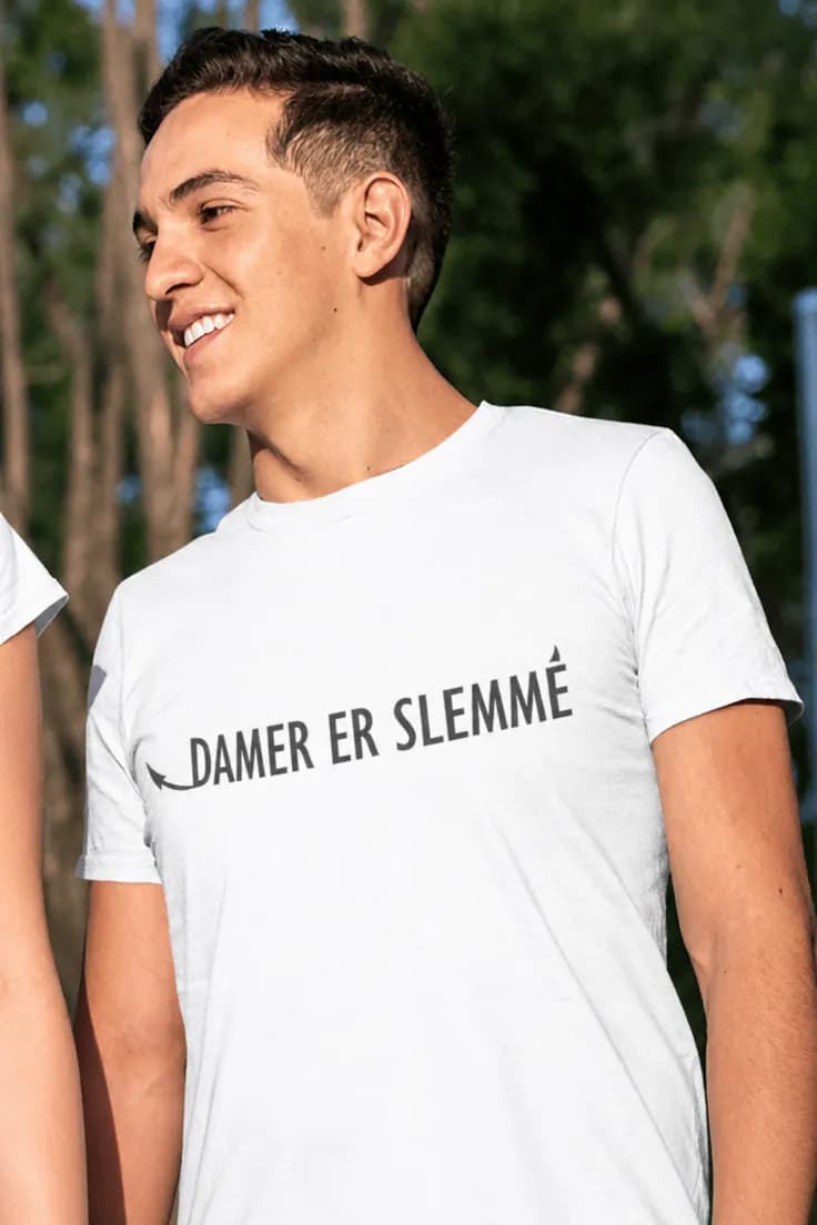 Morsom t-skjorte Damer er slemme – DAMER ER SLEMME