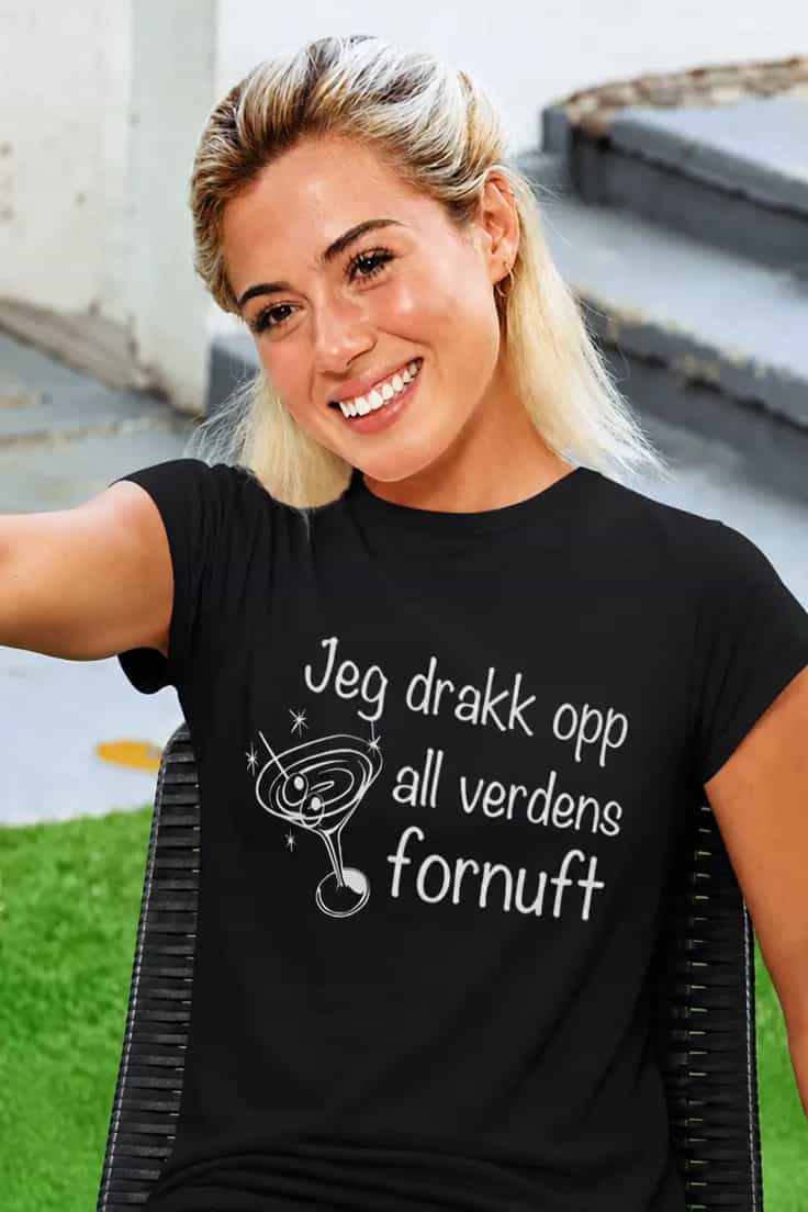 Morsom t-skjorte Drakk opp all fornuft