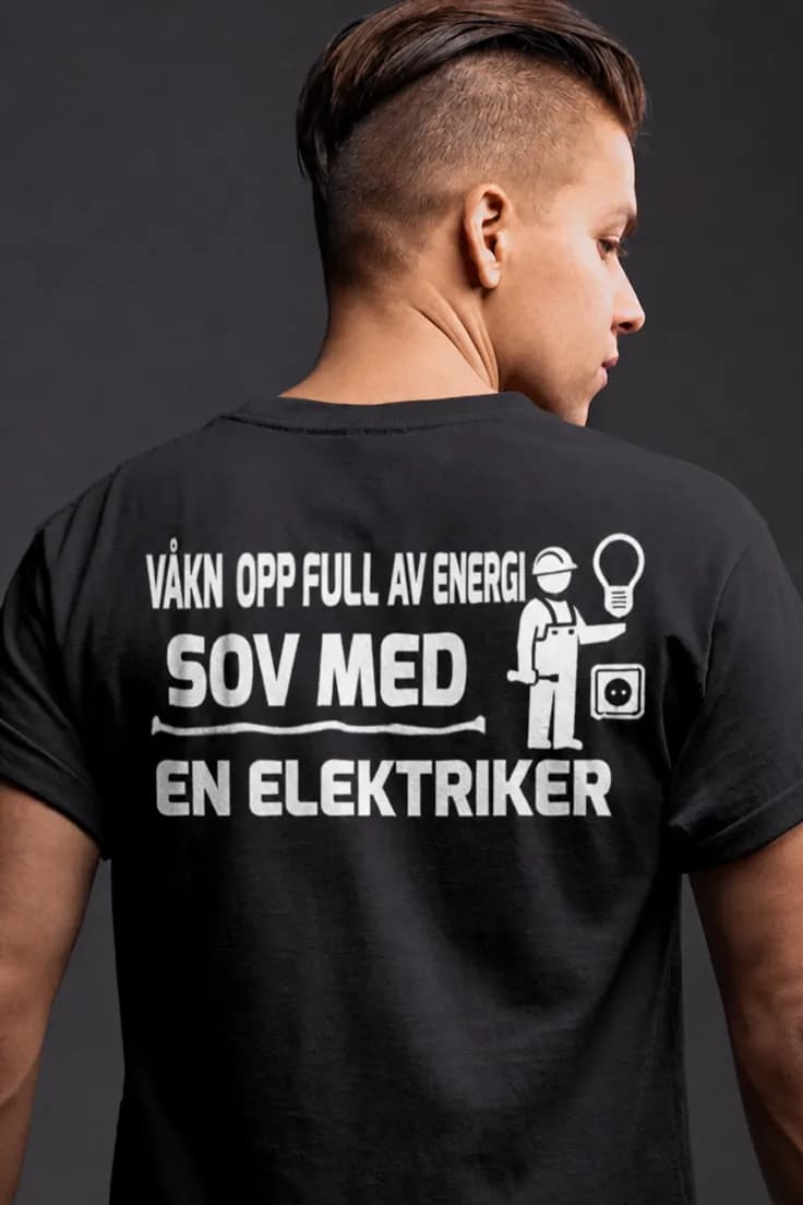 Morsom t-skjorte full av energi – VÅKN OPP FULL AV