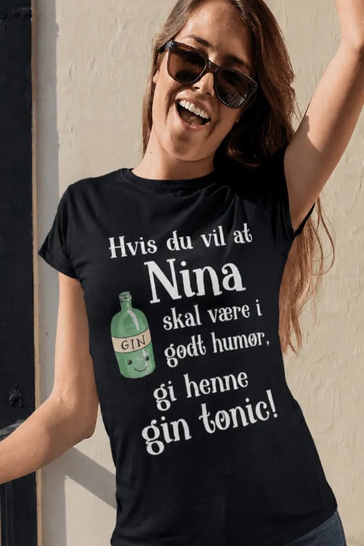 Morsom t-skjorte Gi henne gin tonic med navn