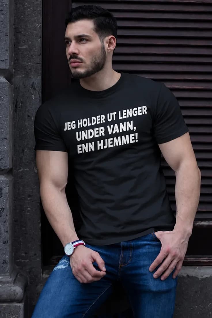 Morsom t-skjorte Holder ikke ut hjemme