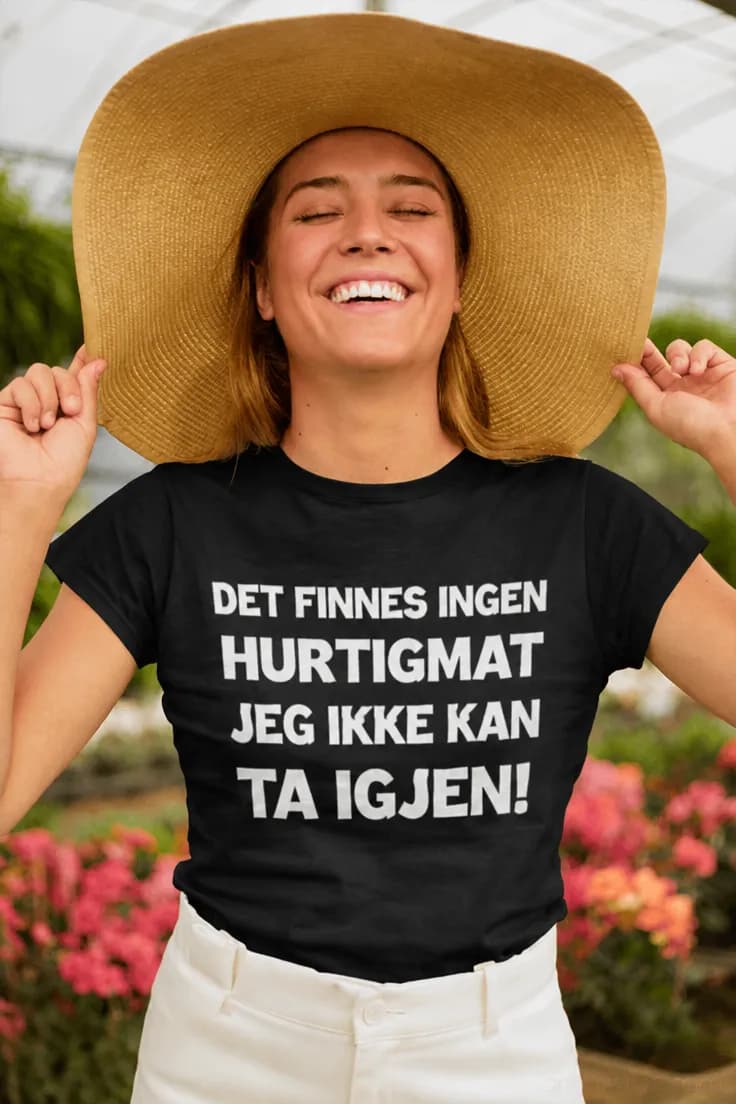 Morsom t-skjorte hurtigmat – DET FINNES INGEN