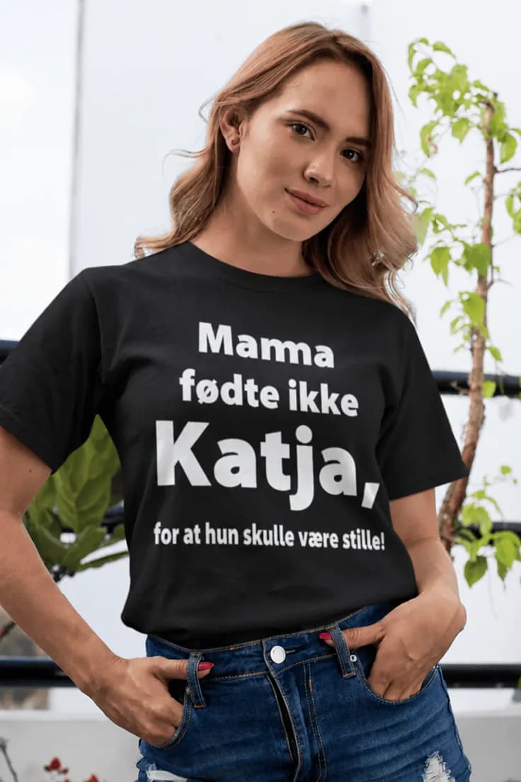 Morsom t-skjorte Jeg tier ikke med navn