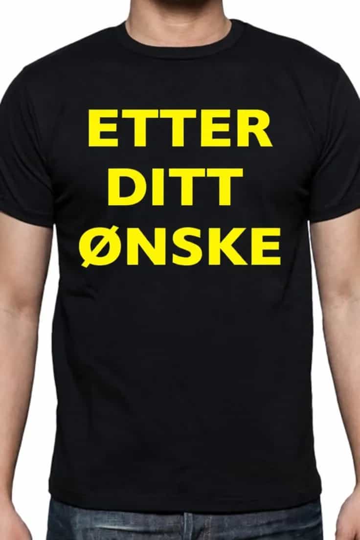 T-skjorte på din måte – med ønsket tekst foran og bak