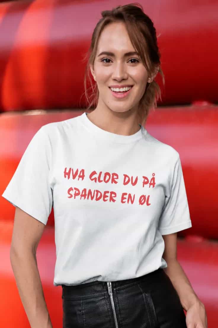 Morsom t-skjorte Spander en øl