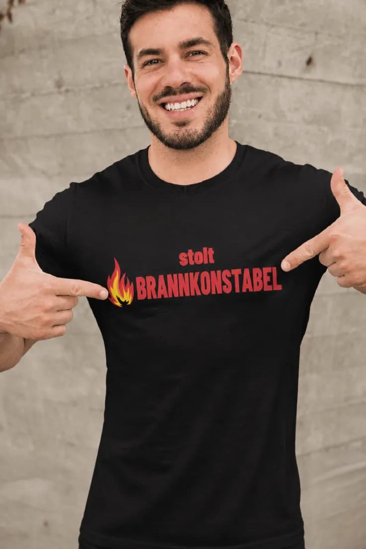 T-skjorte Stolt brannkonstabel for kvinner og menn