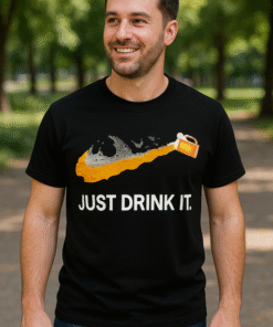 JUST DRINK IT - T-skjorte