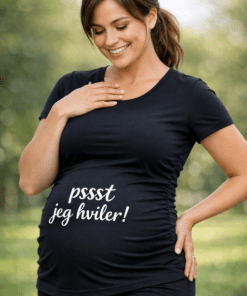 Gravid-t-skjorte «pssst jeg hviler!»