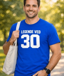 Morsom t-skjorte: LEGENDE VED 30