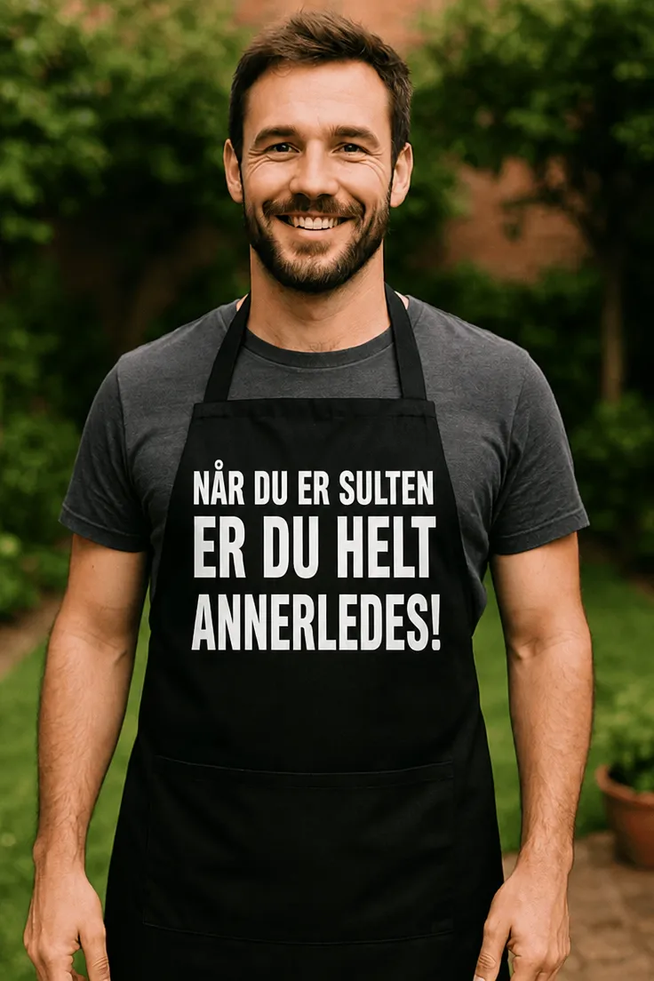 Forkle sulten og annerledes med morsomt design og teksten NÅR DU ER SULTEN ER DU HELT ANNERLEDES!