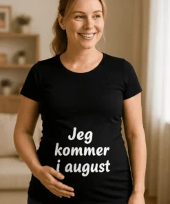 Gravid t-skjorte Kommer i august som gave til babyshower eller bursdag