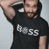 Morsom t-skjorte Boss VW med trykket BOSS