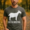 Morsom t-skjorte Geita nostra med teksten GEITA NOSTRA