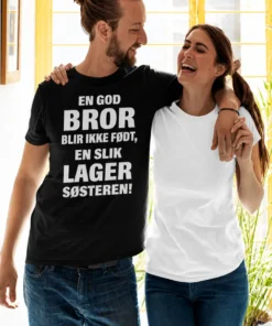 Morsom t-skjorte God bror laget av søster med humoristisk søskenmotiv
