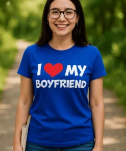 Morsom t-skjorte Jeg elsker kjæresten min med trykket I♥MY BOYFRIEND