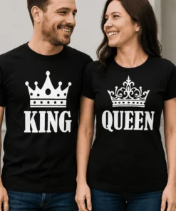 Morsom t-skjorte Konge dronning sett med teksten KING QUEEN