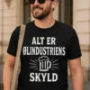 Morsom t-skjorte Ølindustrien har skylden med trykket ALT ER ØLINDUSTRIENS SKYLD