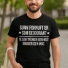 Morsom t-skjorte Sunn fornuft som deodorant med humoristisk design og trykket tekst