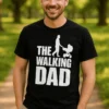 Morsom t-skjorte med teksten THE WALKING DAD som gave til pappa