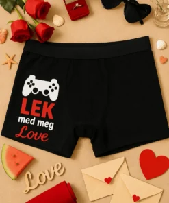 Morsomme boksershorts Lek med meg med teksten LEK med meg Love på trykket