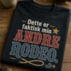Rodeo t-skjorte med teksten «Dette er faktisk min andre rodeo.» i moderne vintage-western stil